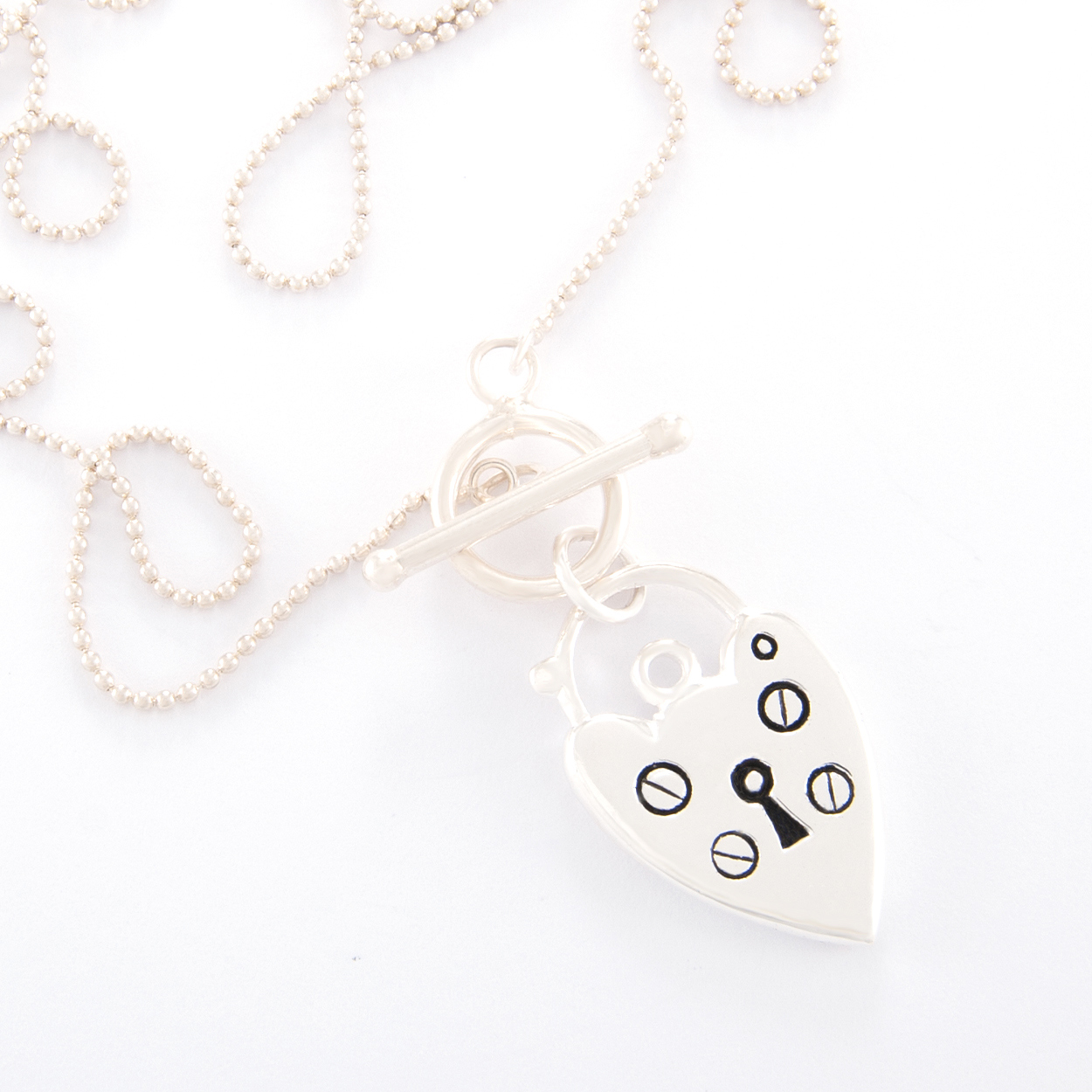 SMALL HEART PADLOCK NECKLACE 925