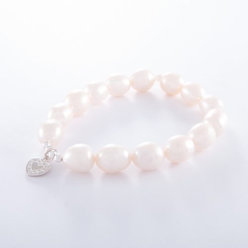 Freshwater Pearl Sterling Silver Tiny Heart Elastic Bracelet.